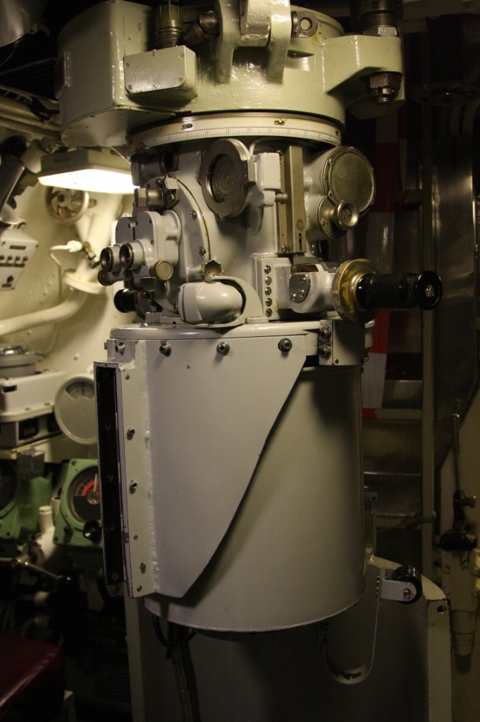 Tonijn Submarine periscope